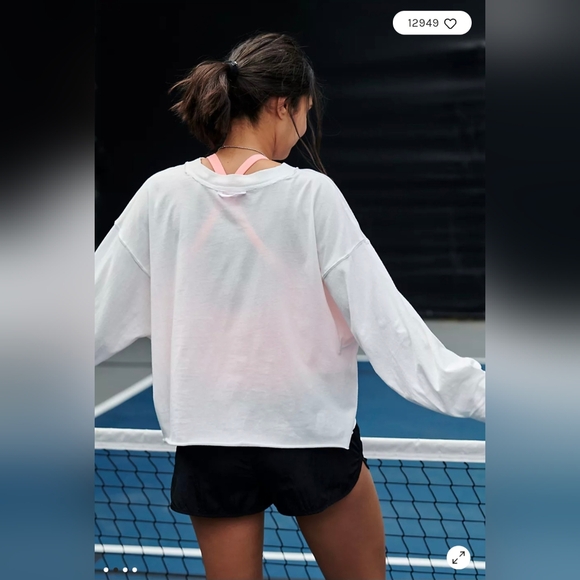 🌟 NWOT 🌟 Free People Inspire Long Sleeve - Picture 2 of 4